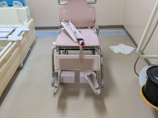 移乗用車いすのある浴室  