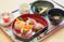 彩り豊かな料理の皿