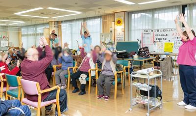 活気ある機能訓練室