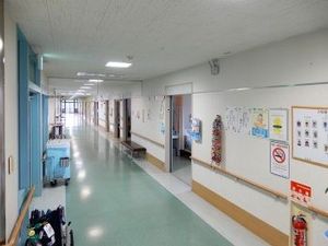 明るい廊下  