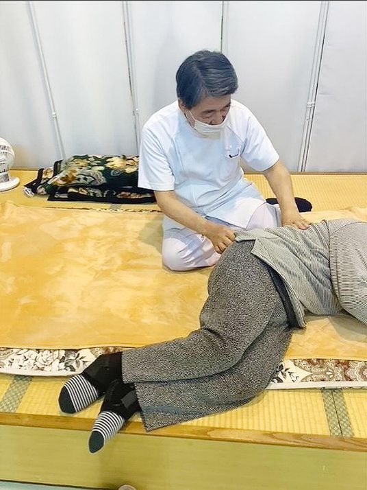 施術の様子