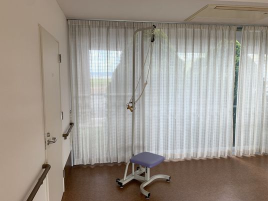 運動用器具のある室内