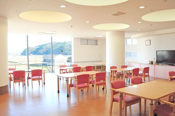 開放的な食堂空間