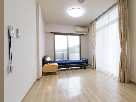 シンプルな個室の居室