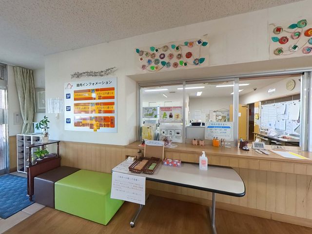 温かみある受付