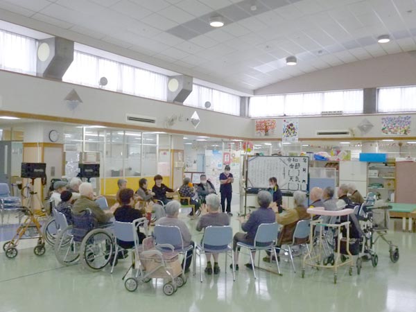 医療法人洗心会 介護老人保健施設 慈眼苑の外観