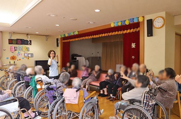 笑顔の介護の場