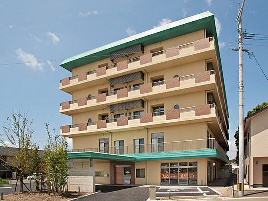 施設外観の建物  