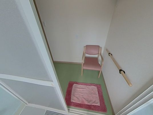 整った浴室の片隅