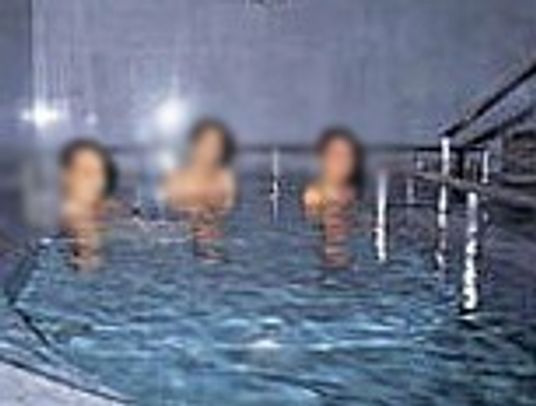 大きなお風呂の浴室