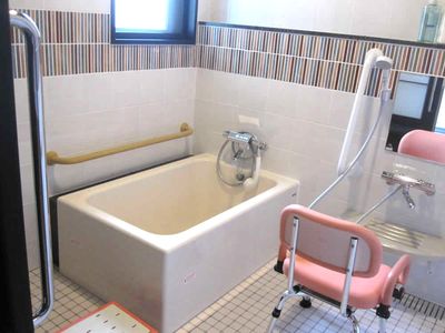 入浴用設備の浴室