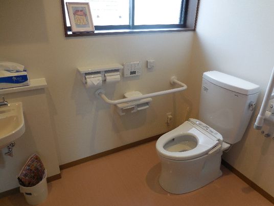 清潔なトイレスペース