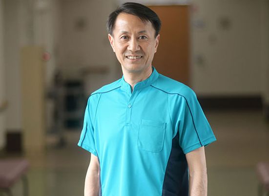 笑顔のスタッフの様子