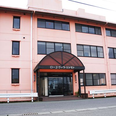 大きな建物の入り口