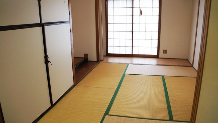 静かな和の居室