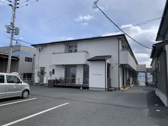 施設の建物外観