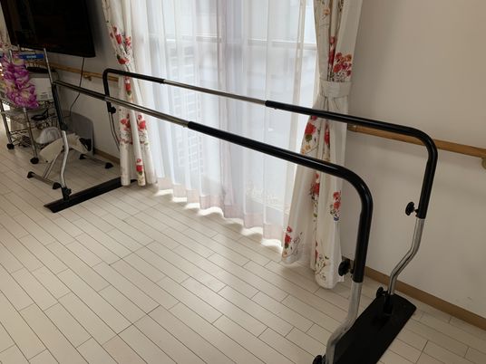 自然光が差し込む訓練室