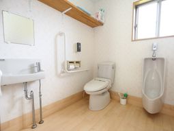 清潔なトイレスペース