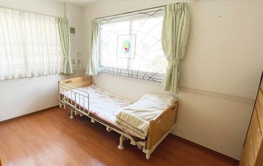 自然光の入る居室