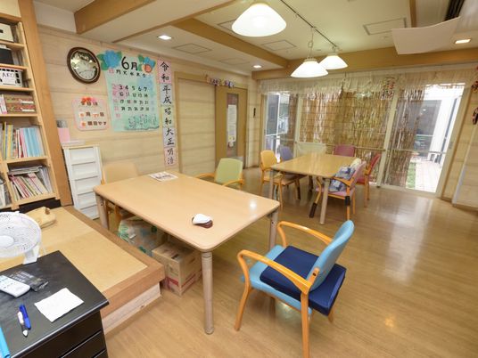 多目的に使える明るい部屋