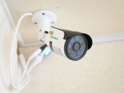 安全監視のカメラ