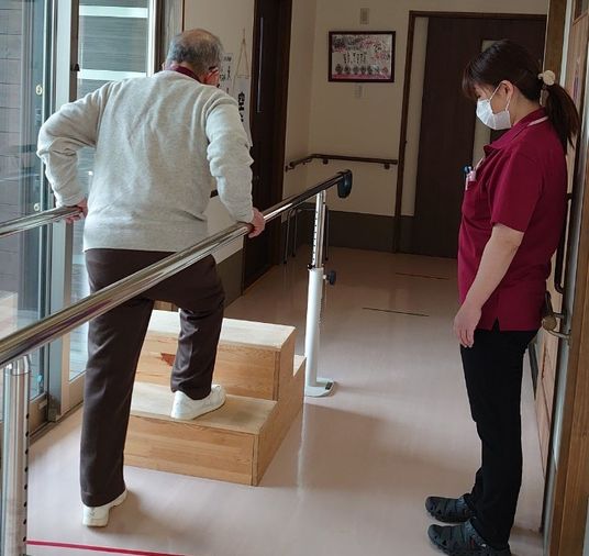 訓練用階段の様子