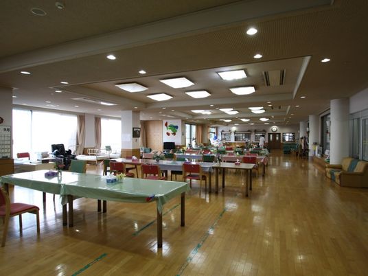 明るい食堂  