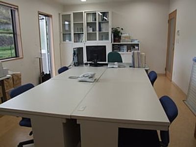 会議用テーブルの部屋