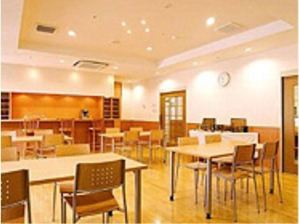 清潔な明るい食堂