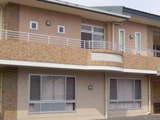 二階建ての外観