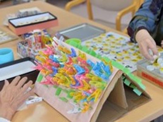 手作業の様子
