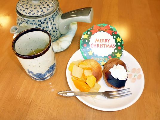 クリスマスのティーセット