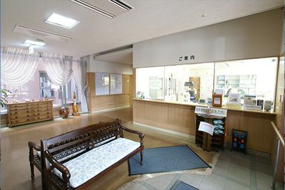 落ち着いた雰囲気のロビー