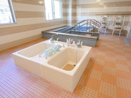 浴室の清潔な設備