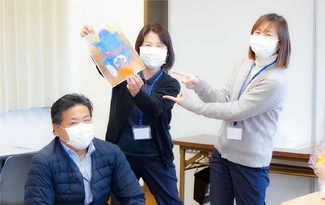 スタッフの笑顔の瞬間