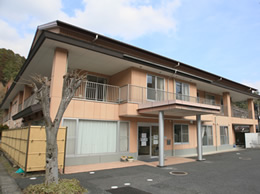 望箭荘やまくにの外観