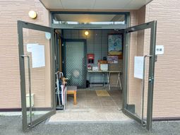 開放感あるエントランス
