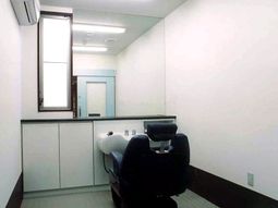 清潔な洗髪スペース