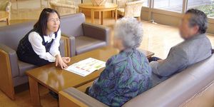開放的なラウンジ