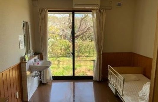 自然光が入る居室