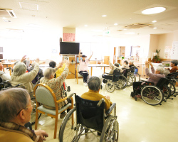 介護老人保健施設 メディケア盛年館の外観
