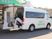送迎車とスロープ外観  