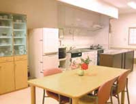 明るい空間のキッチン