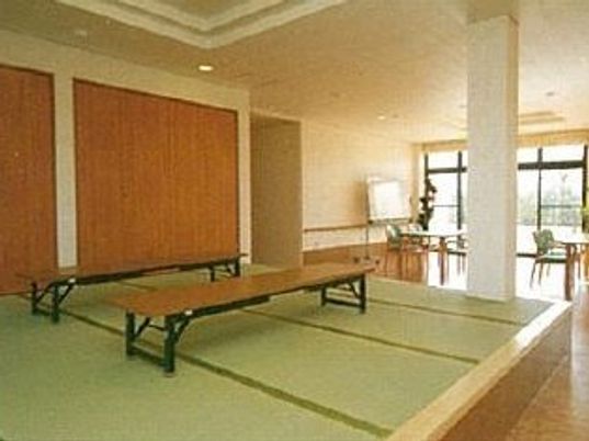 明るい和室の空間