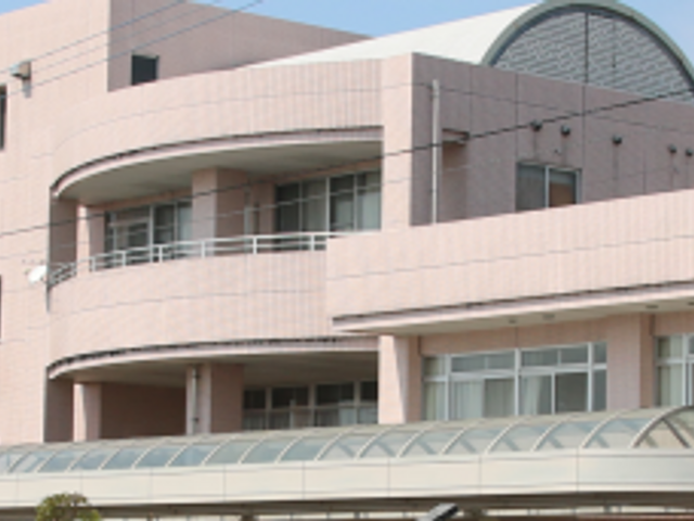 優雅な施設の外観 外観 美しいデザインと広々とした造りで、心地よい居住環境を感じることができます。