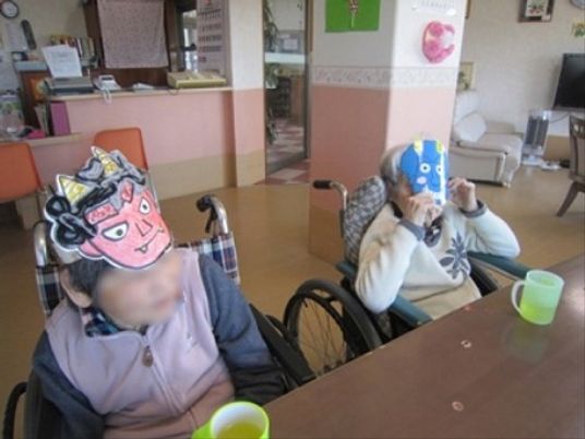 利用者と触れ合う場面