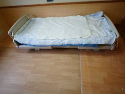 落ち着いた雰囲気の個室ベッド