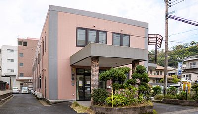 緑豊かな外観