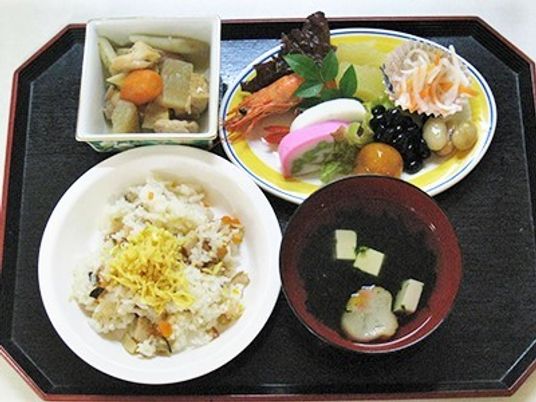 彩り豊かな和食セット