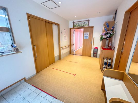 明るいエントランス